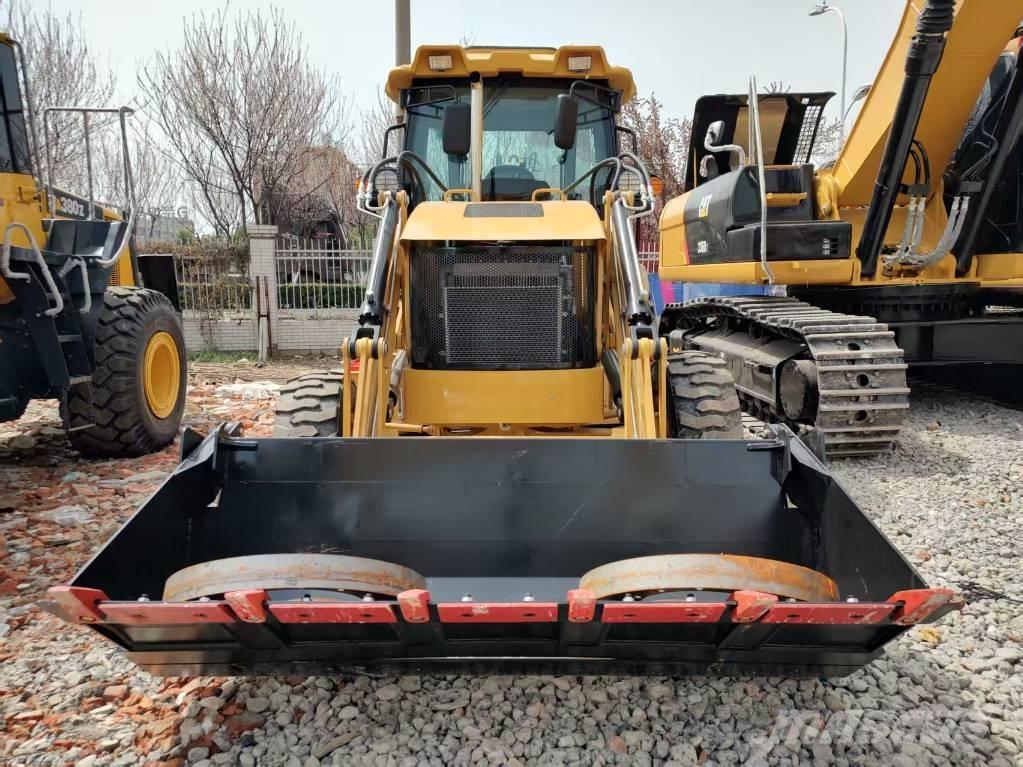CAT 420F Rýpadlo-nakladače