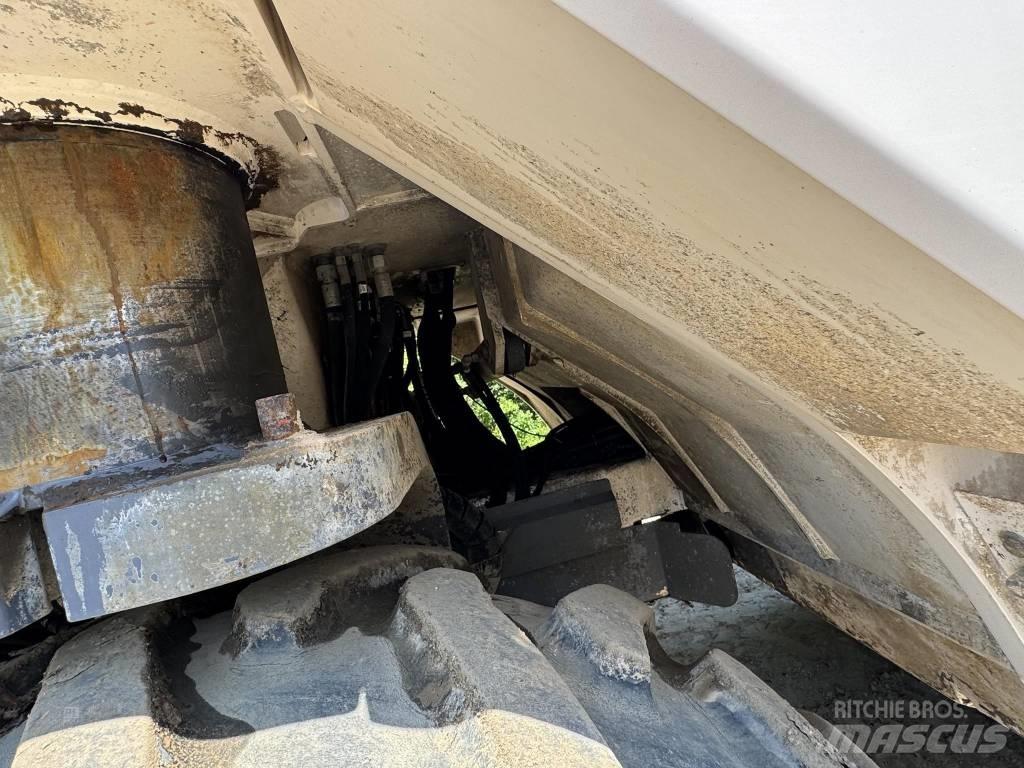 Wirtgen WR 2400 Recyklátory asfaltu