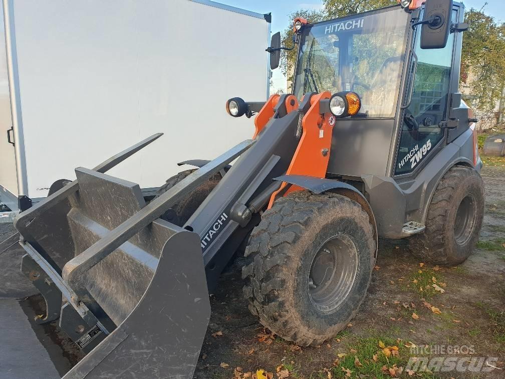 Hitachi ZW 95-6 Kolové nakladače