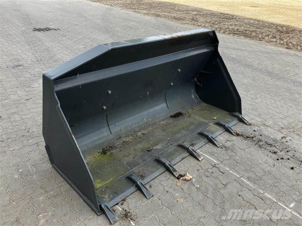 Kramer 2150 mm Příslušenství předního nakladače