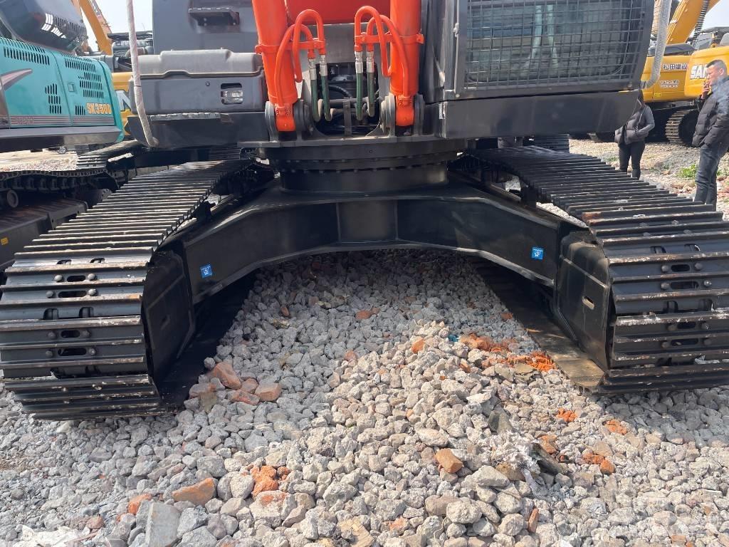 Hitachi ZAX 360 Pásová rýpadla