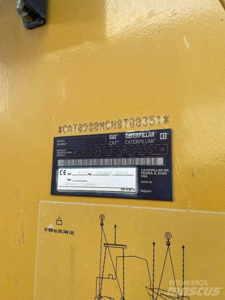CAT 980M Kolové nakladače