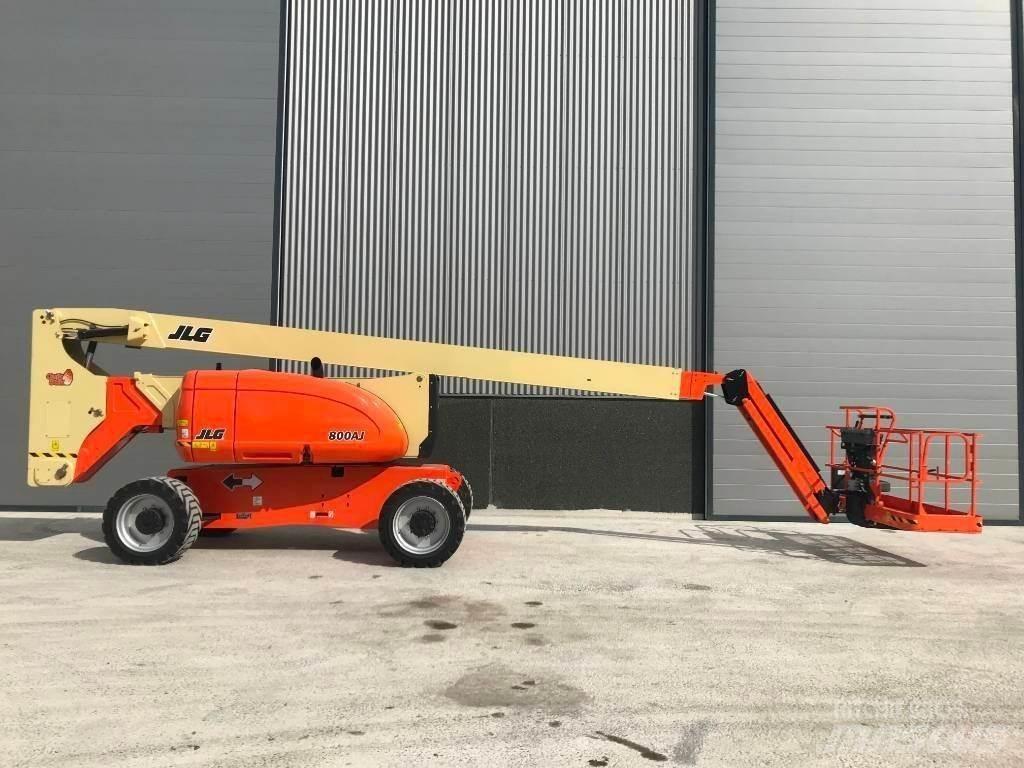 JLG 800 AJ Kloubové plošiny