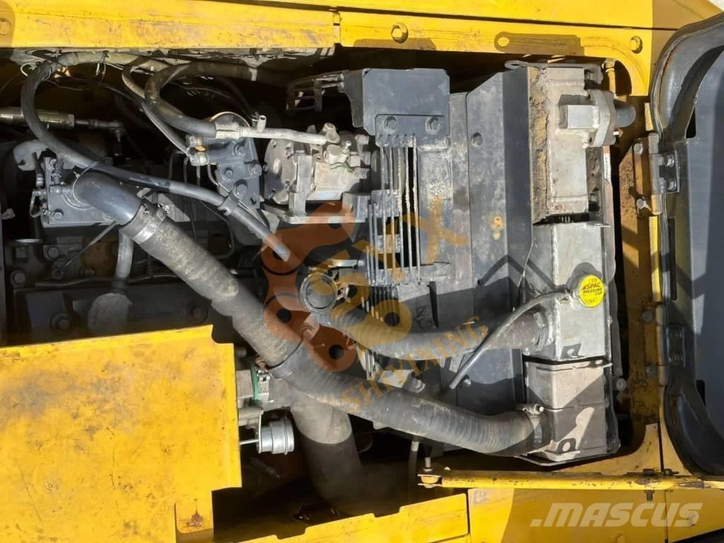 Komatsu PC 130-7 Pásová rýpadla