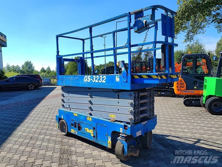 Genie GS-3232 Nůžková zvedací plošina
