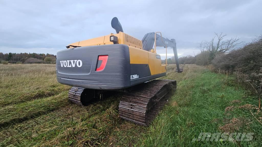Volvo EC 250 D LR Pásová rýpadla