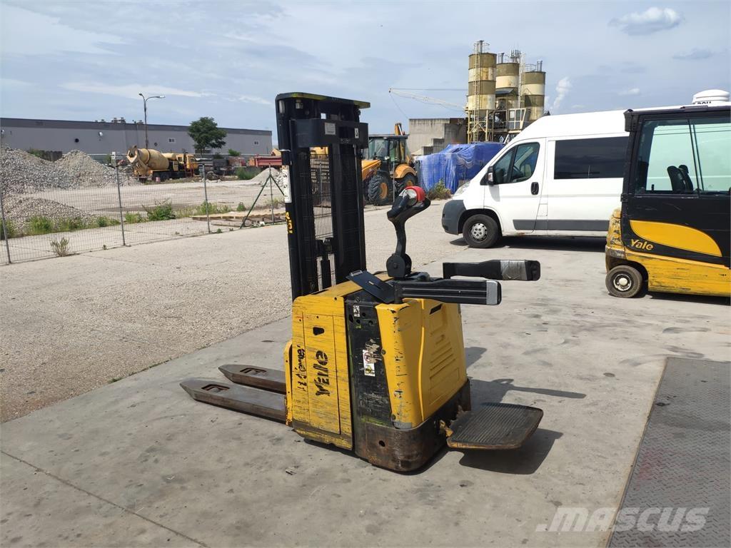 Yale MS15X IL Samohybné vozíky