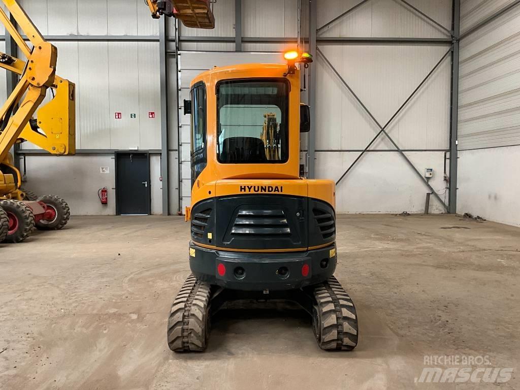Hyundai R30 Z-9AK Mini rýpadla < 7t