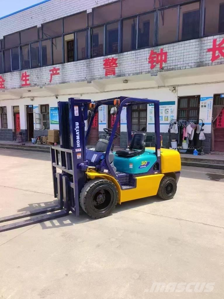 Komatsu FD 30 Dieselové vozíky