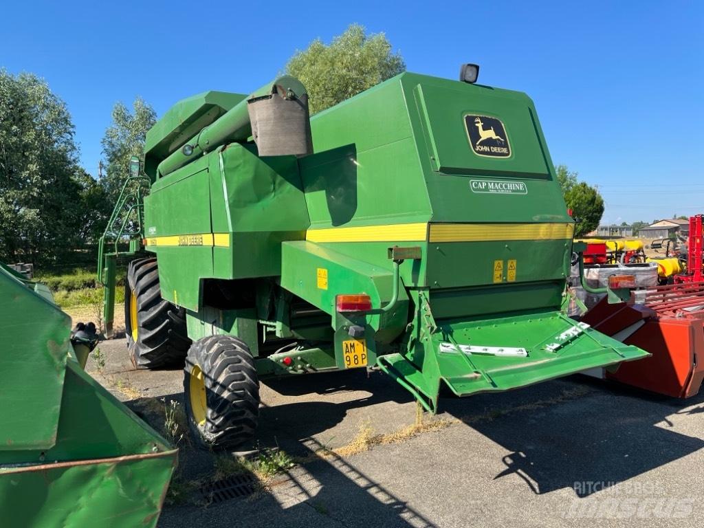 John Deere 2256 Sklízecí mlátičky