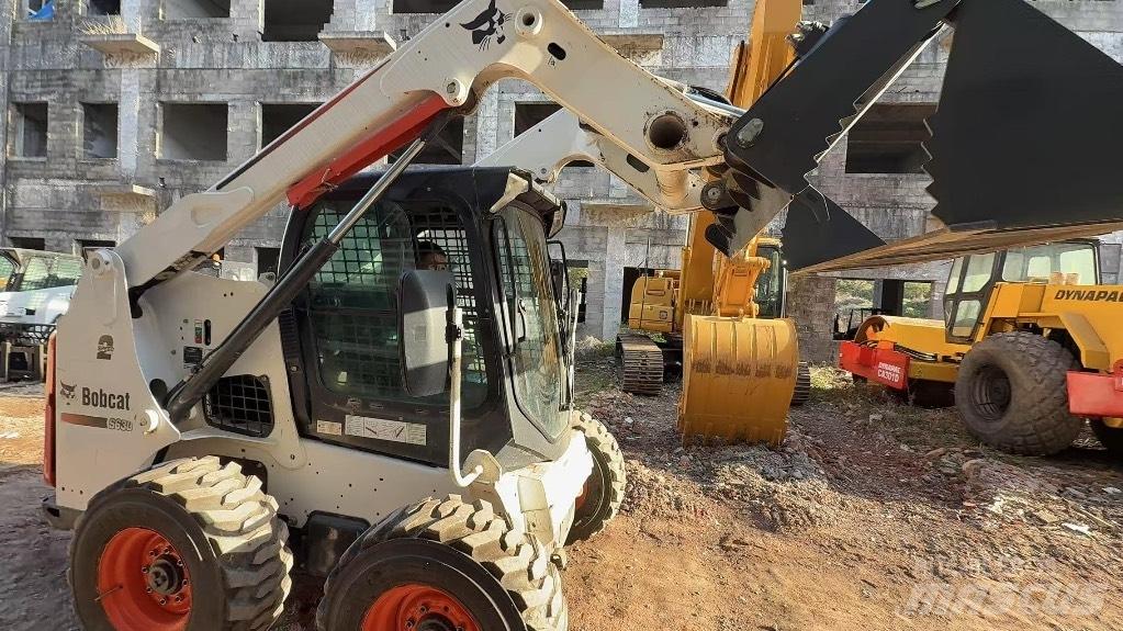 Bobcat S 630 Smykem řízené nakladače