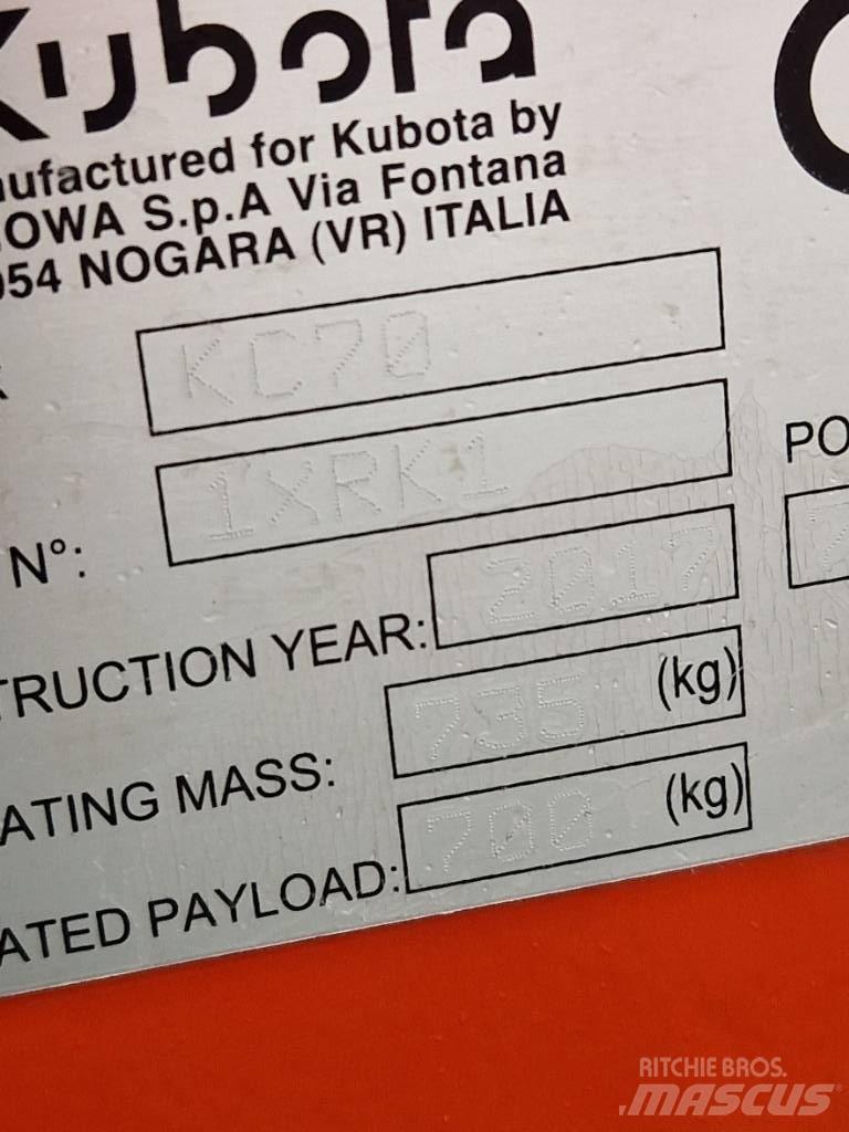 Kubota KC 70 Vyklápěcí dempry