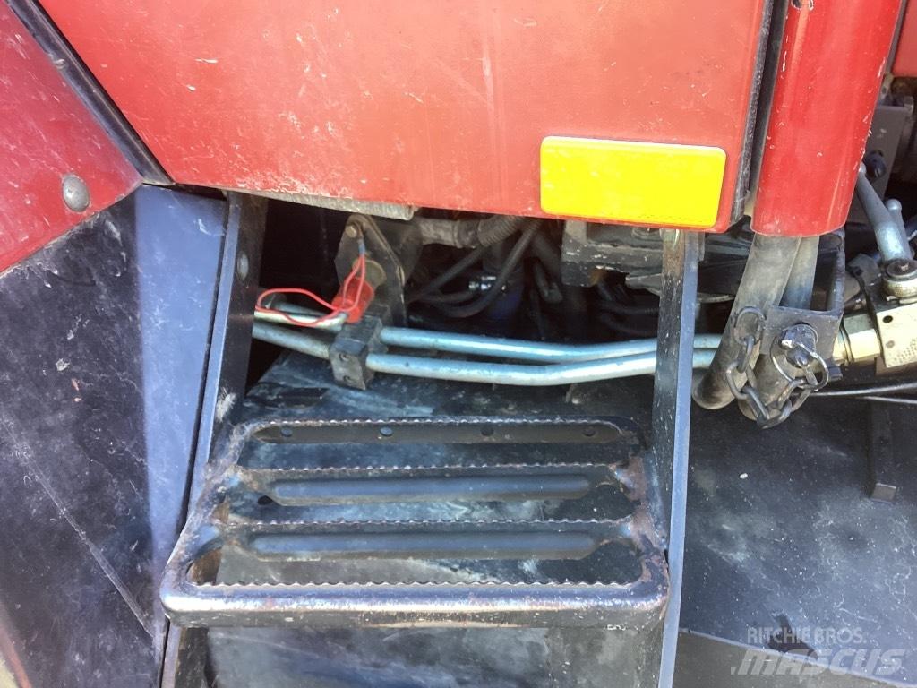 Case IH Maxxum 5130 Traktory