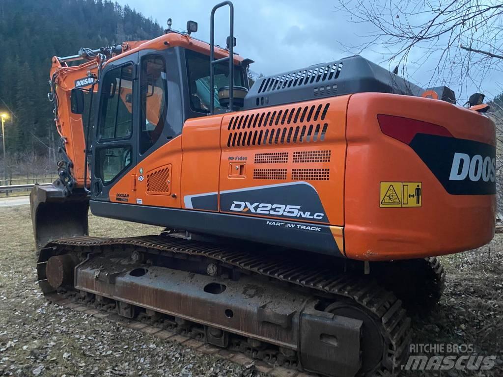 Doosan DX 235 NLC-5 Pásová rýpadla