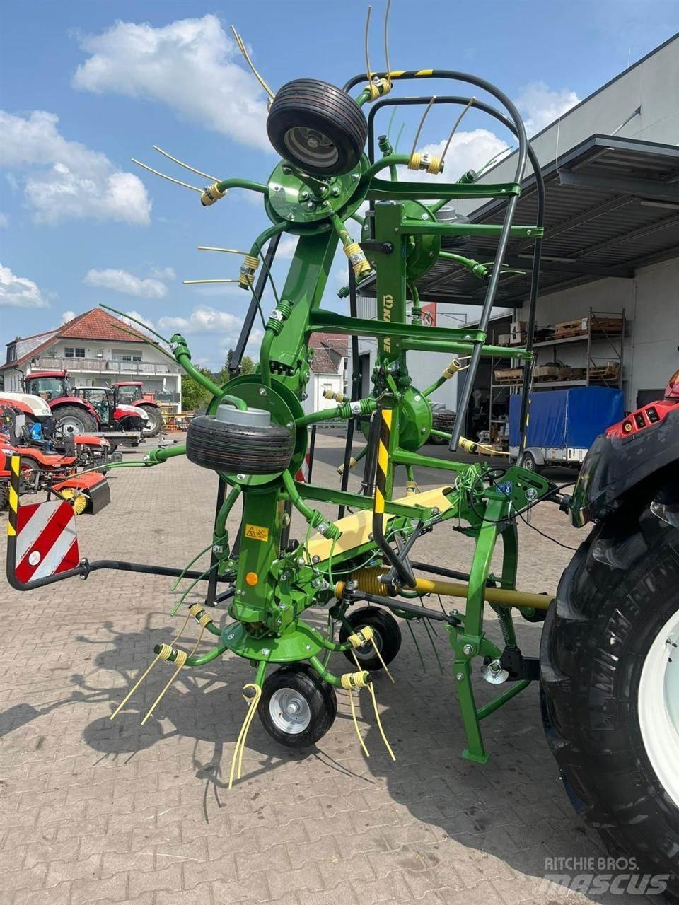 Krone VENDRO 680 Obraceče a shrabovače sena