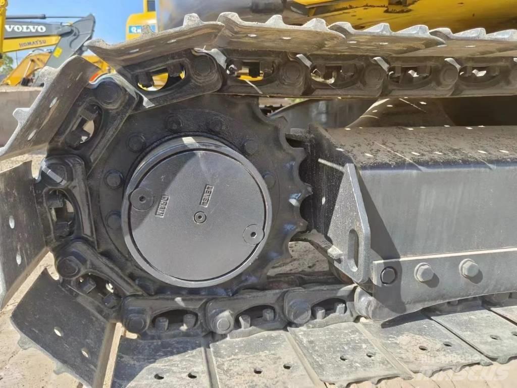 Komatsu PC55 Pásová rýpadla
