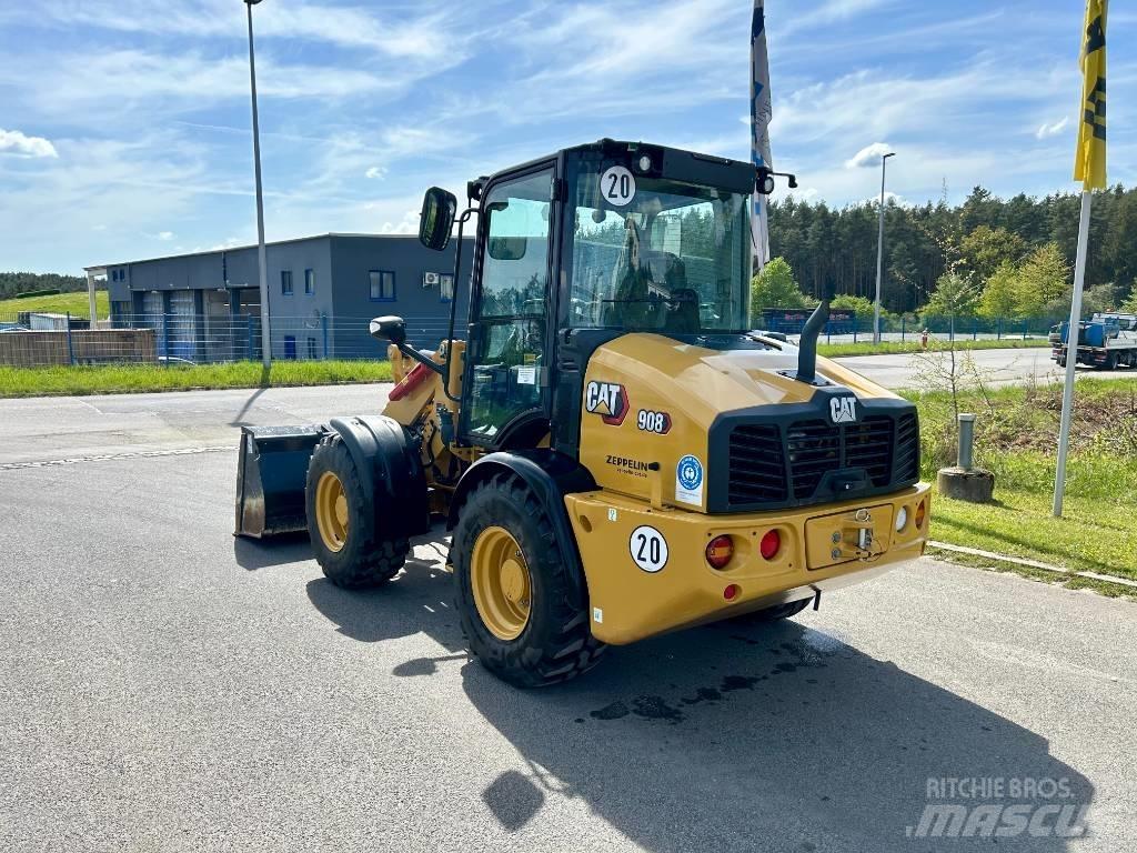 CAT 908NG Kolové nakladače