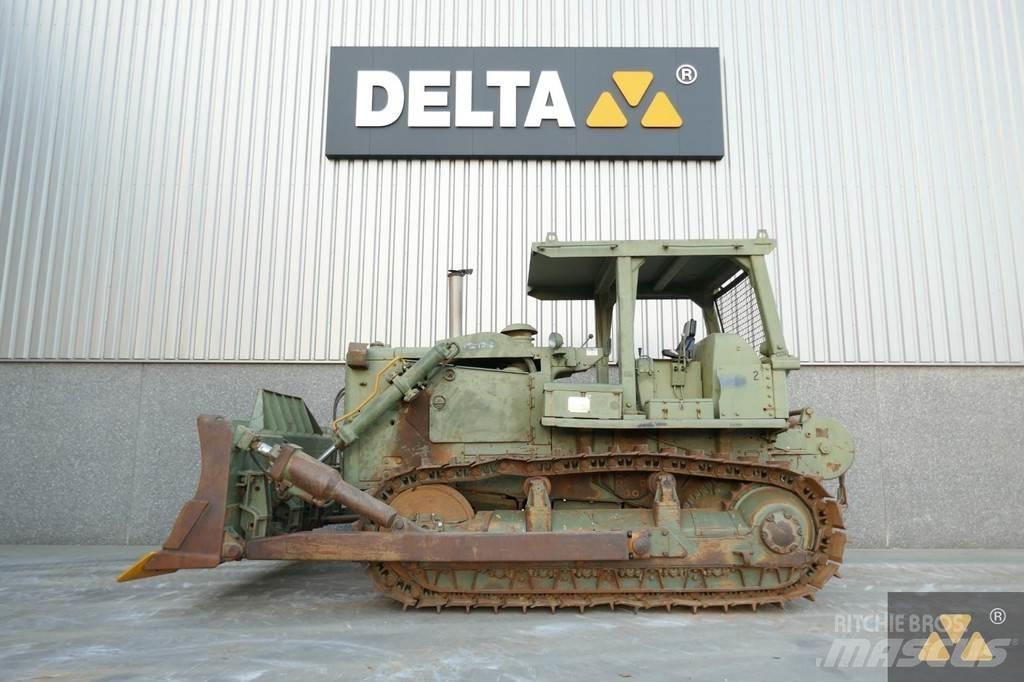 CAT D7F Ex-army Pásové dozery