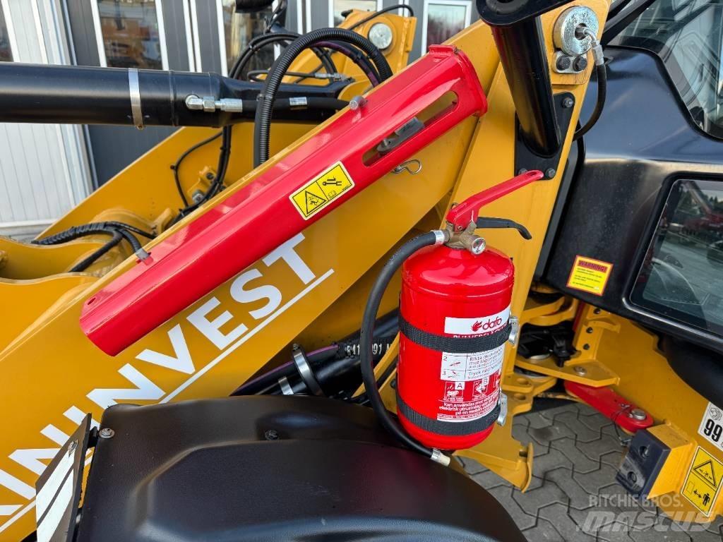 CAT 906 Next Gen Kolové nakladače