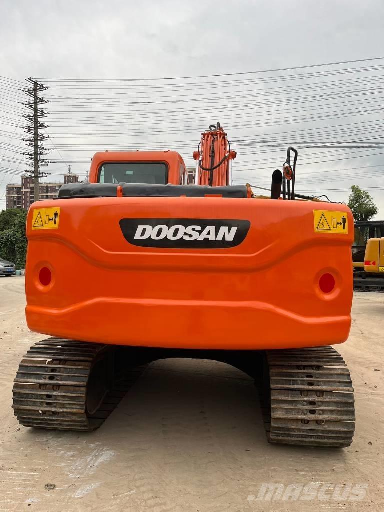 Doosan DX 140 LC Pásová rýpadla