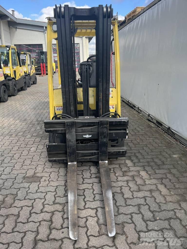 Hyster J2.5XN Akumulátorové vozíky