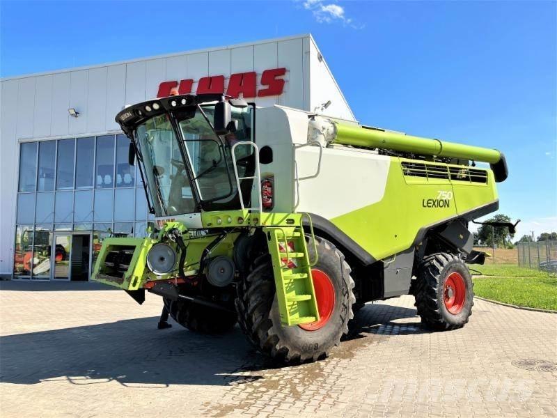 CLAAS LEXION 750 Sklízecí mlátičky