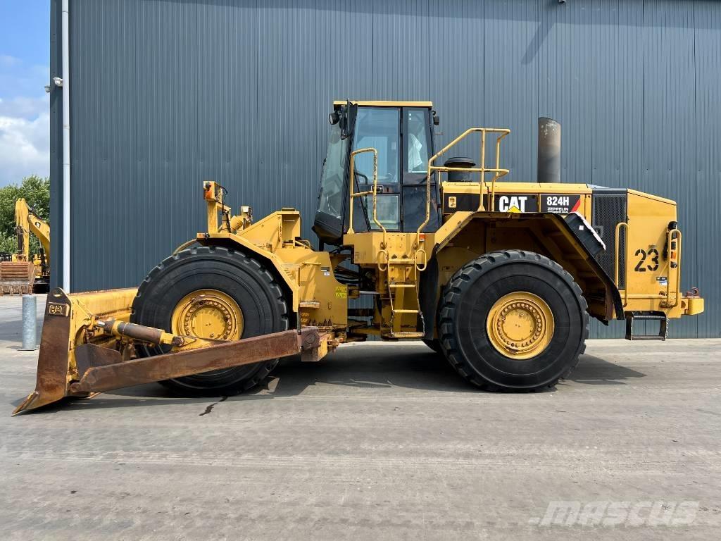 CAT 824 H Kolové dozery