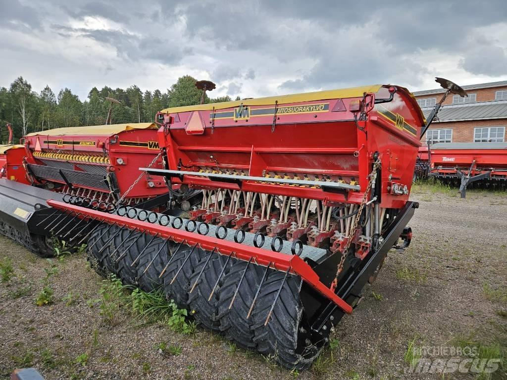 VM SK 300 Kombinované secí stroje
