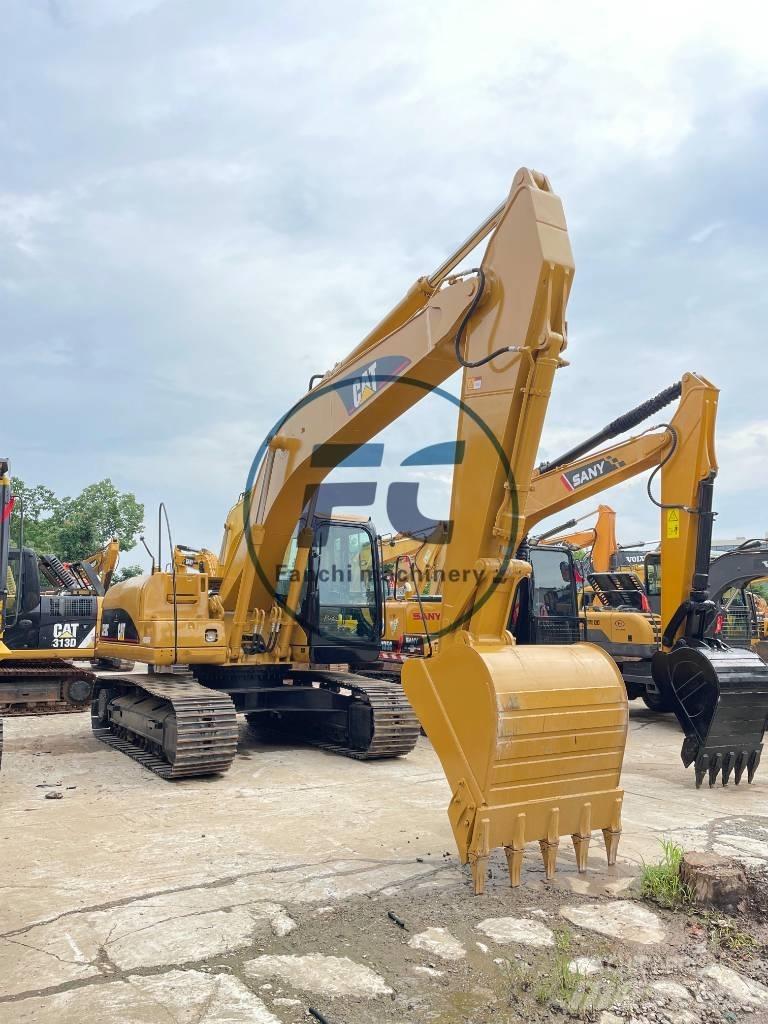 CAT 320C Midi rýpadla 7t - 12t