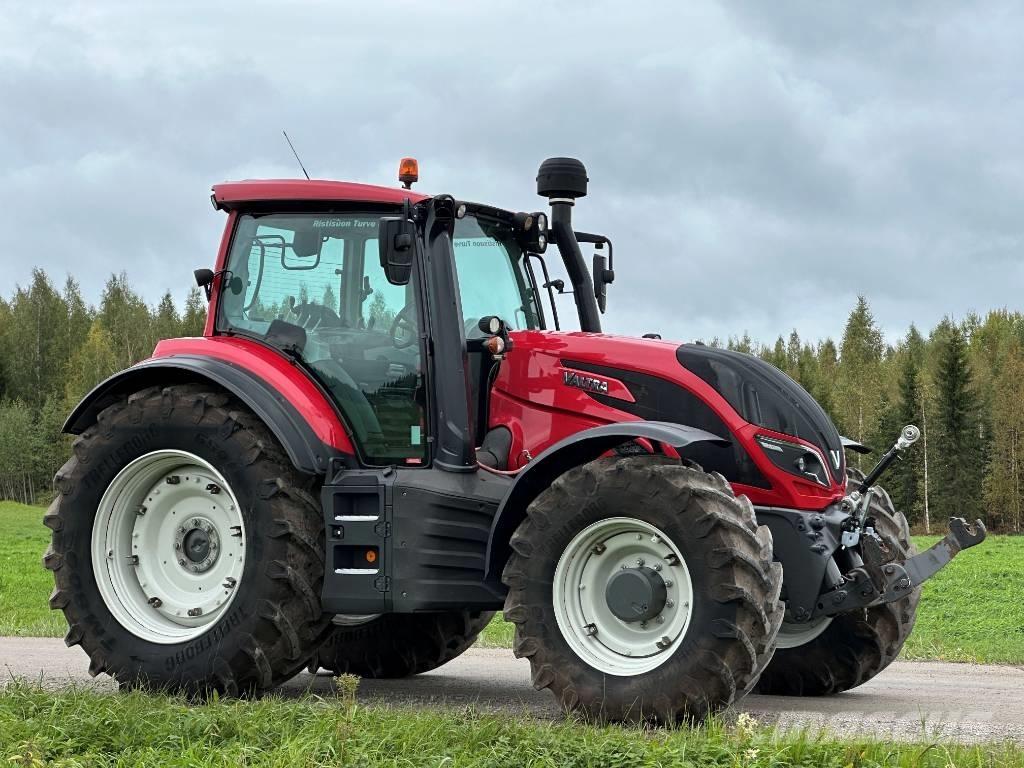 Valtra T 194 Traktory