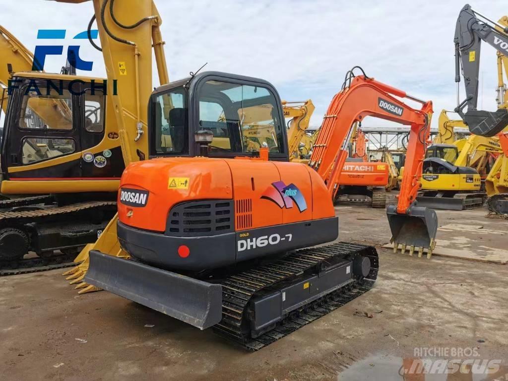 Doosan DH 60 Mini rýpadla < 7t
