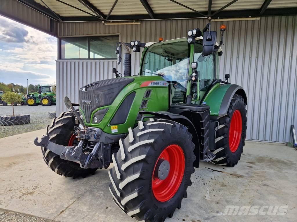 Fendt 716 S4 POWER Traktory