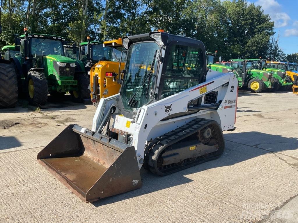 Bobcat T 450 Smykem řízené nakladače