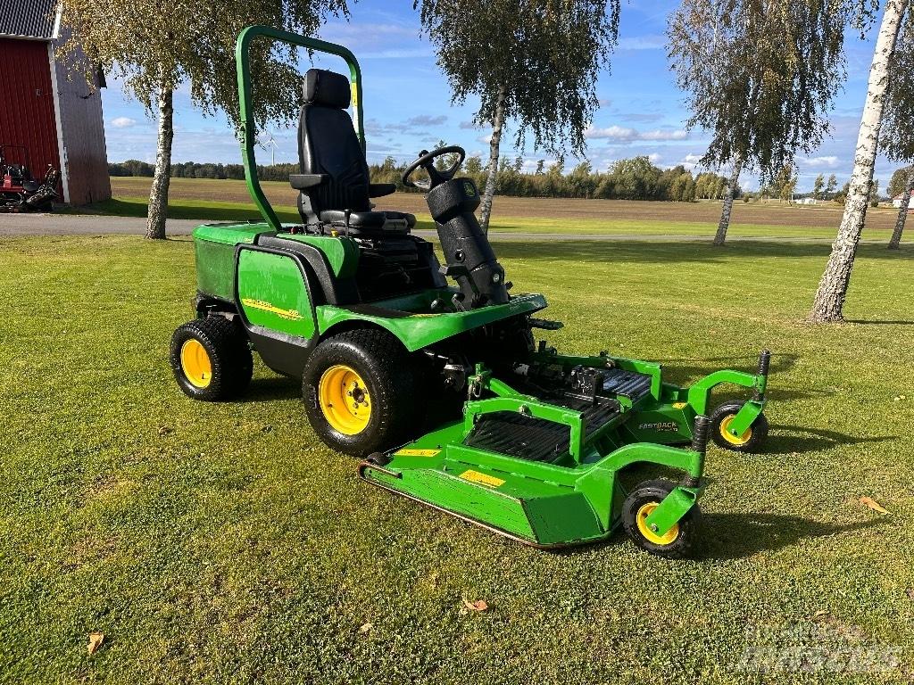 John Deere 1565 Samojízdné sekačky