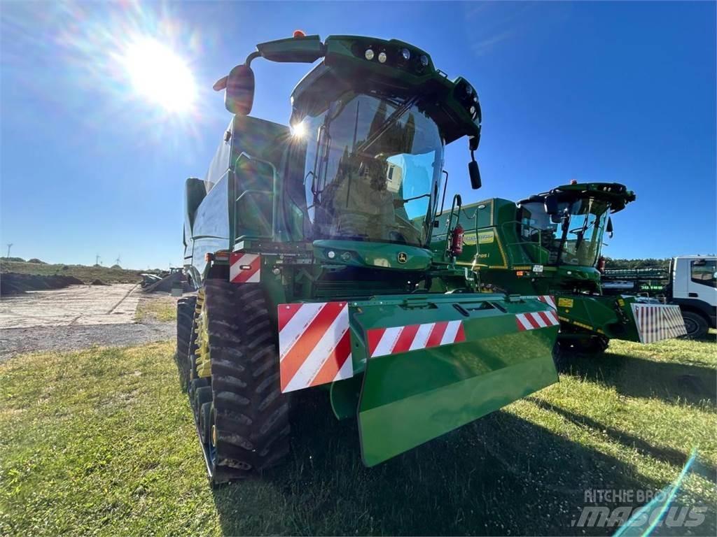 John Deere S780 Sklízecí mlátičky