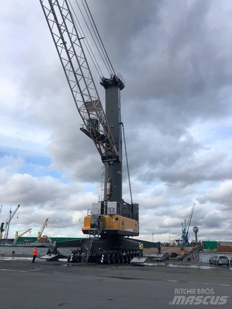 Liebherr LHM550 Přístavní jeřáby