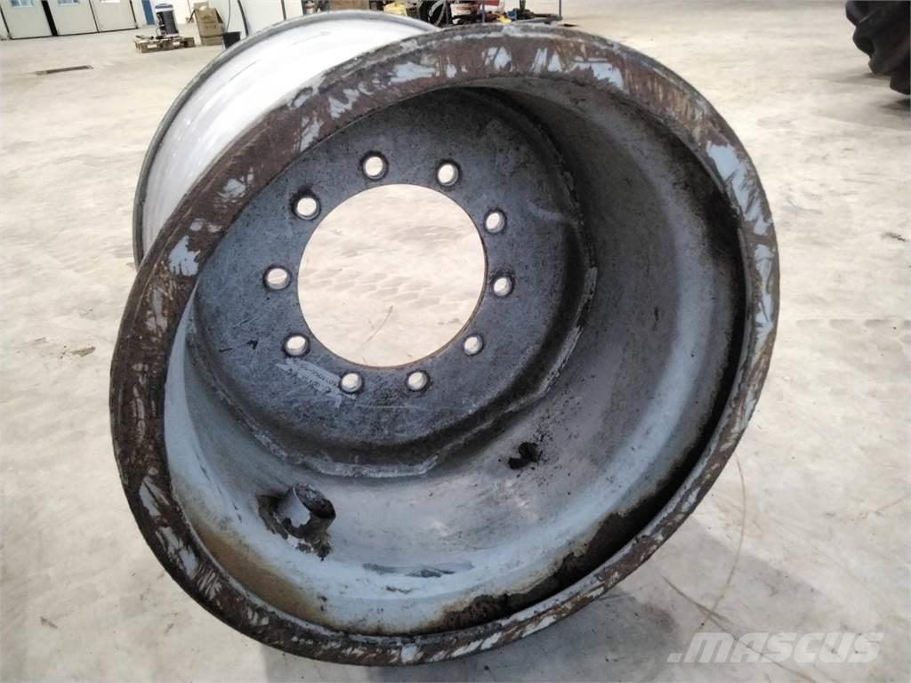 Valmet 890 20x26,5 Pneumatiky, kola a ráfky