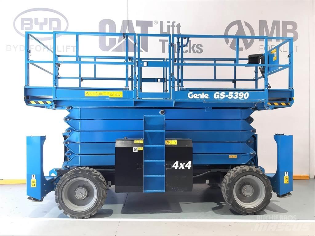 Genie GS5390RT Nůžková zvedací plošina