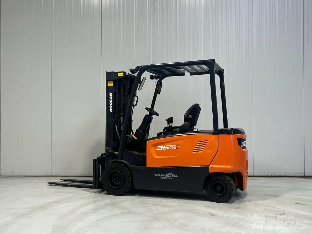 Doosan B35X-7 Akumulátorové vozíky