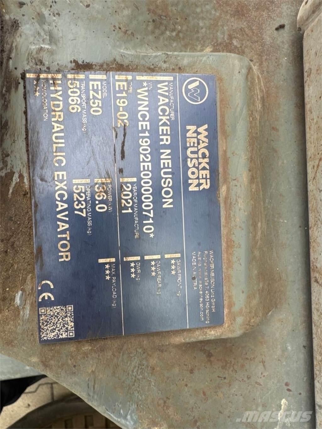 Wacker Neuson EZ50 Pásová rýpadla