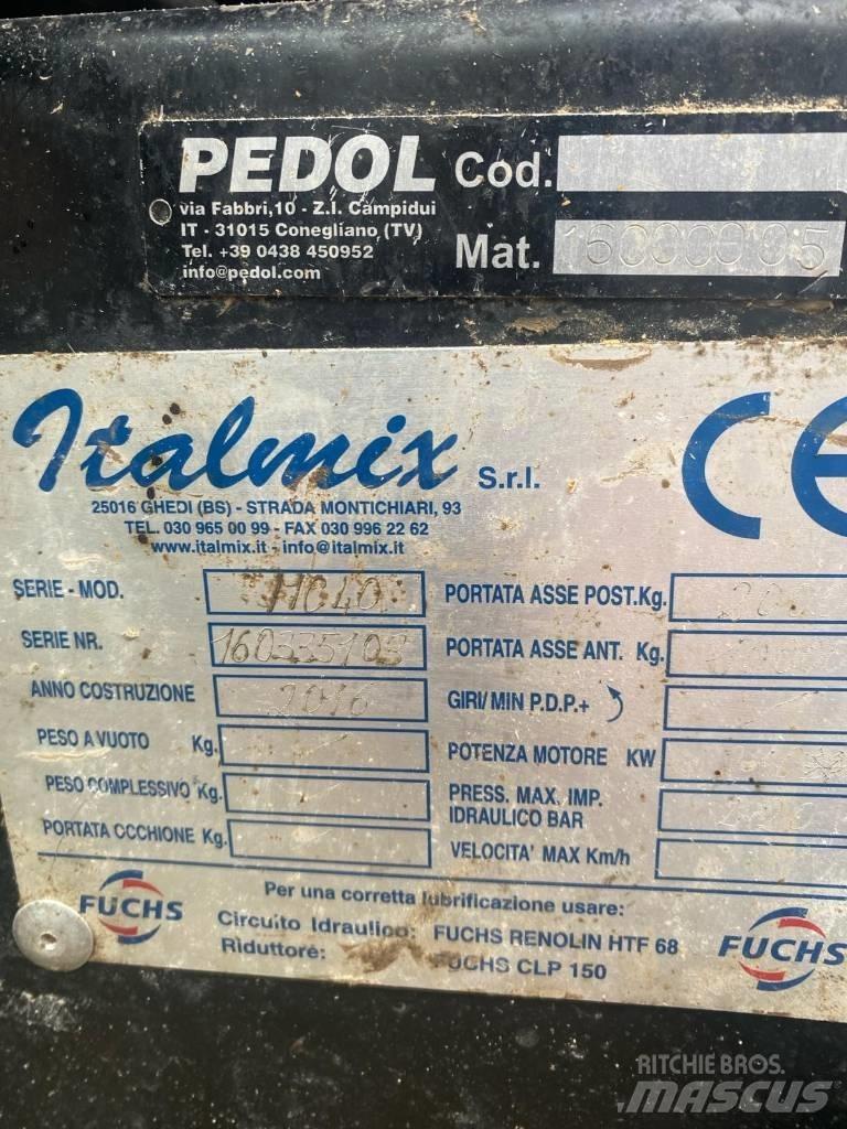 Matrix Rover Jumbo Míchačky krmiva