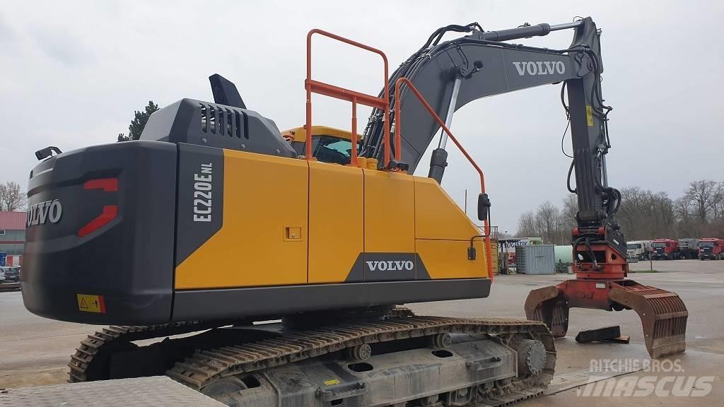 Volvo EC 220 E Pásová rýpadla
