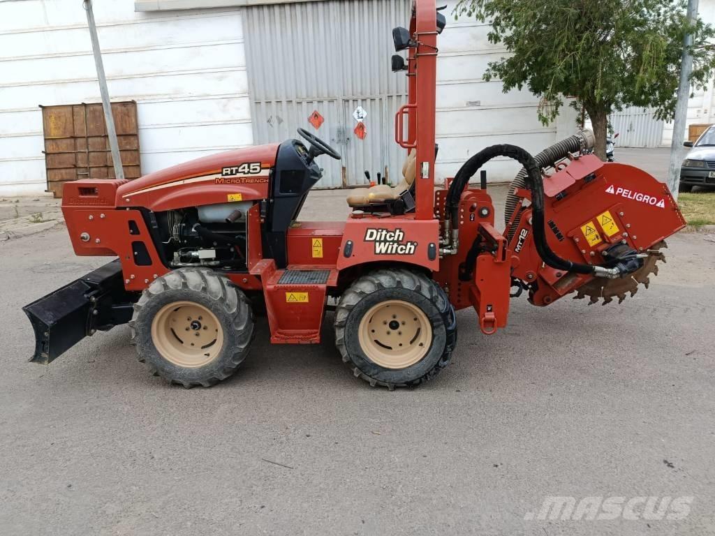 Ditch Witch RT 45 Rýhovače