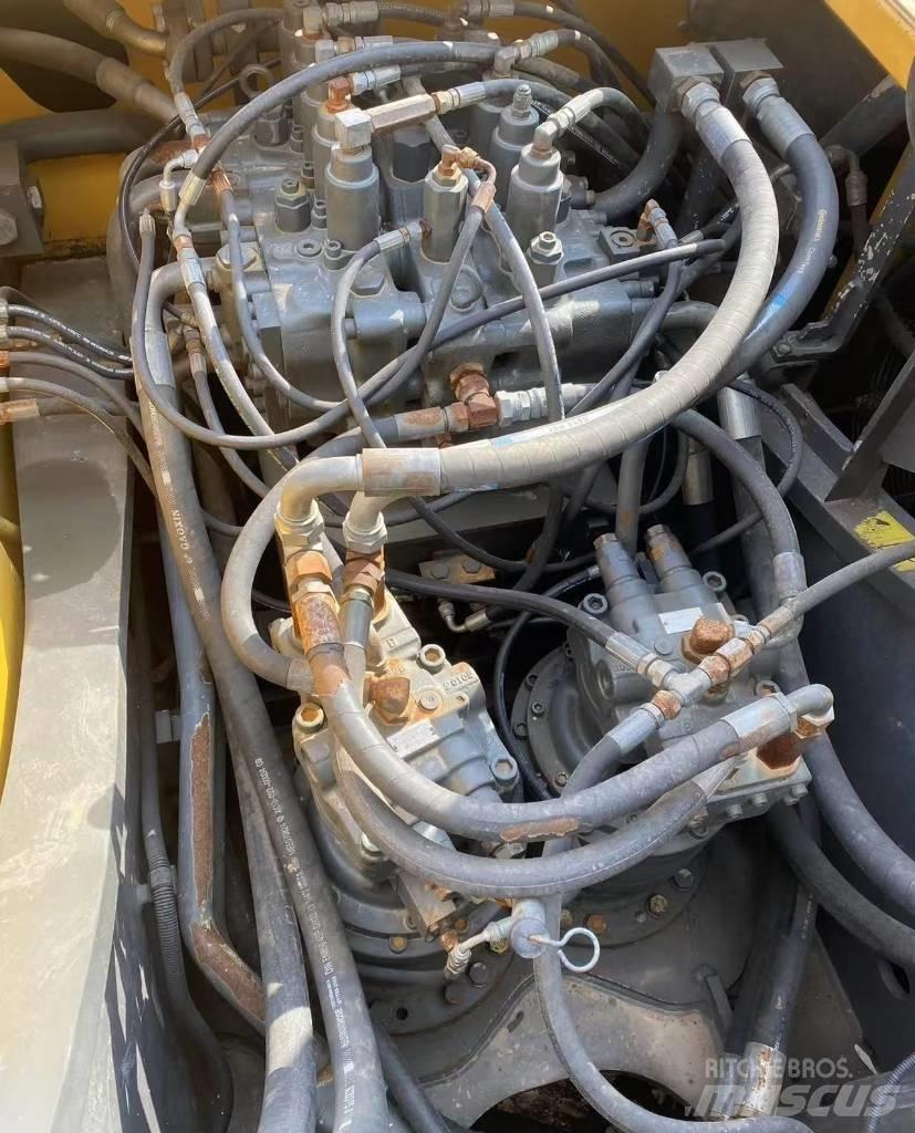 Volvo EC 460 Pásová rýpadla