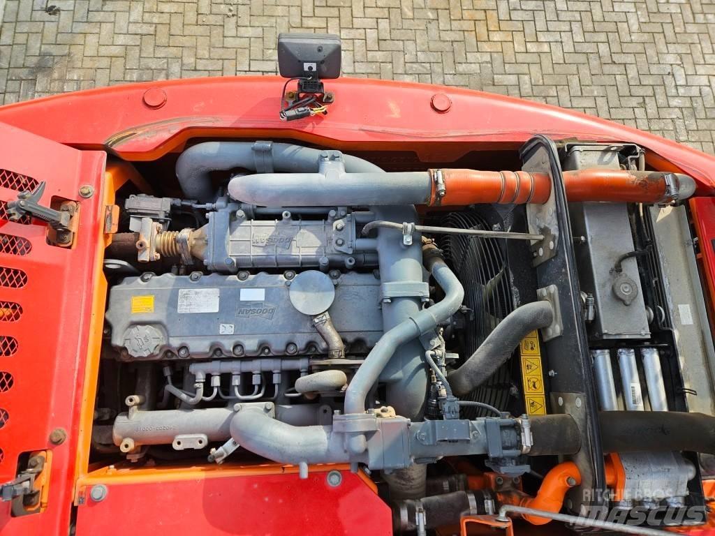 Doosan DX 140 W-3 Kolová rýpadla