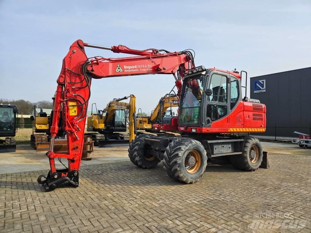 Doosan DX 140 W-3 Kolová rýpadla