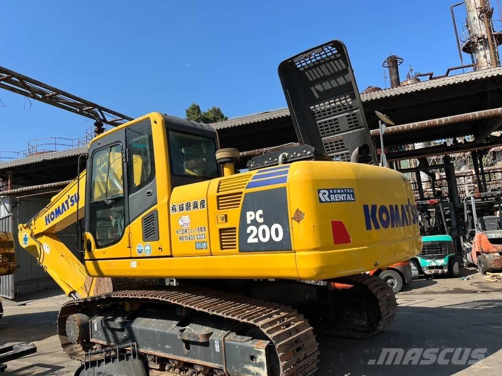 Komatsu PC 200-8N1 Pásová rýpadla