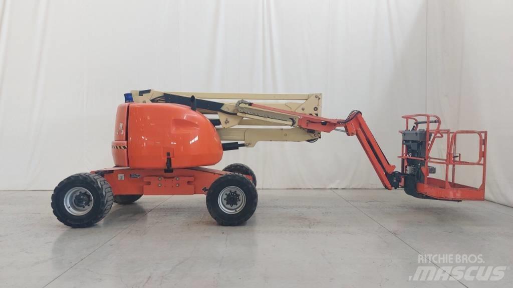 JLG 450 AJ Kloubové plošiny