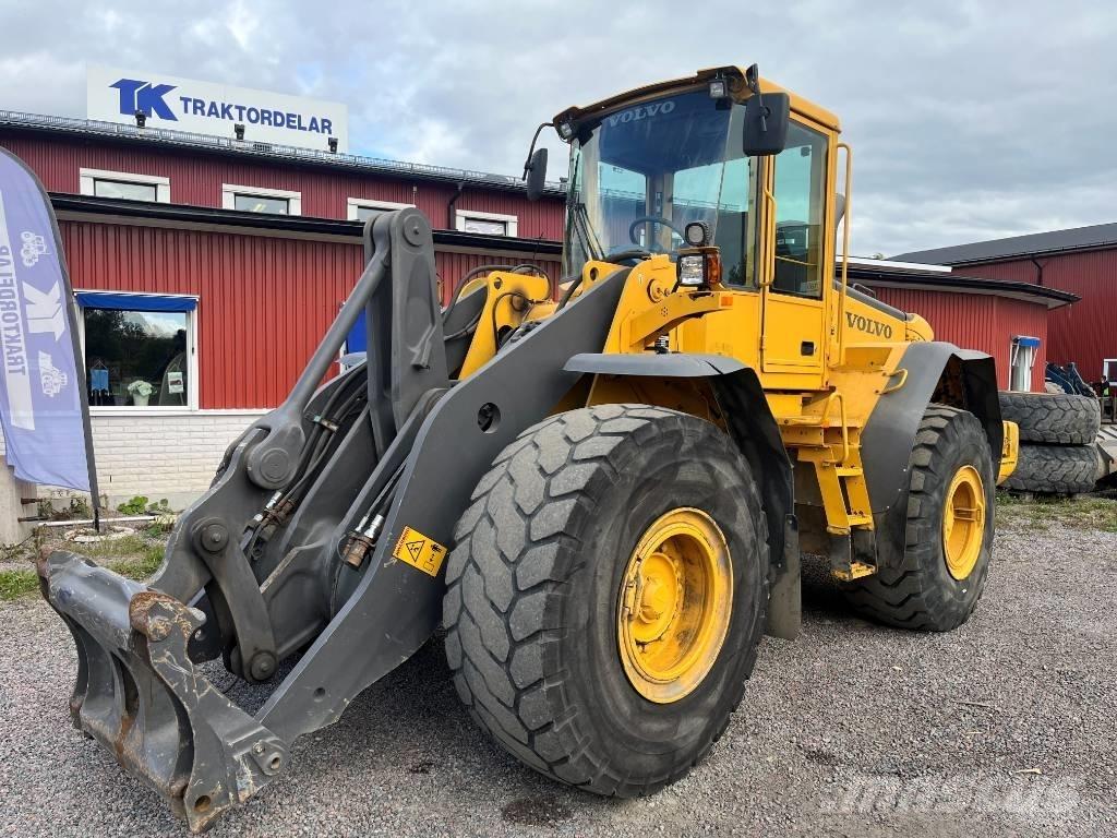 Volvo L 120 E Kolové nakladače
