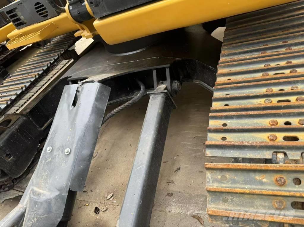 CAT 308 E CR Midi rýpadla 7t - 12t